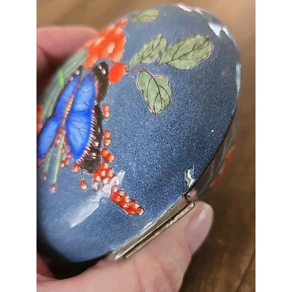 VTG Enameled Granite Ware Butterfly/Floral Brass Hinged Trinket Dish